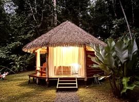 Finca Terra Incognita - Wood cabins in the jungle