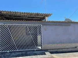 Casa de praia p/ família, confortável, bem arejada