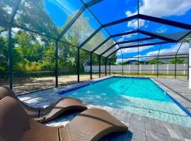 Modern Elegance Unwind in Style NEW Heated Pool Villa