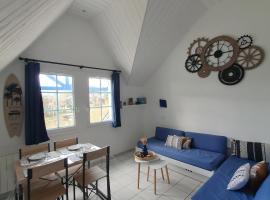 Appartement à Port Bourgenay, vue sur lac, au pied d'un parc aquatique, complexe hôtelier à Talmont-Saint-Hilaire