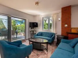 Holiday Home Dolphin