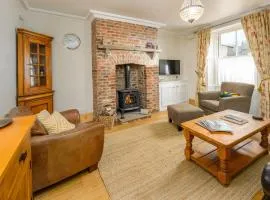 Sentry Cottage VisitEngland 4 Star Central Alnwick with Parking