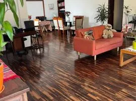 Harmony Inn Miraflores、リマのビーチ周辺のバケーションレンタル