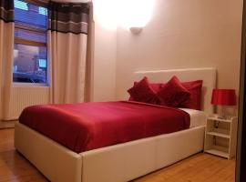 Central Reading 4 Bedrooms 2Baths Free Parking, hotel in Reading