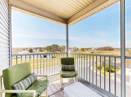 Bethany Bay --- 30381 Crowley Dr #317, hotel with pools in Ocean View