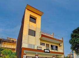 OYO CDs Residency, pet-friendly hotel in Greater Noida