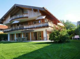 Bodenschneid Suites Wallbergblick: Rottach-Egern şehrinde bir tatil evi