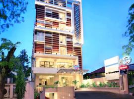 Cordela Hotel Cirebon, hotell i Cirebon