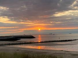 Kleines Häuschen in Cadzand-Bad, hotell sihtkohas Cadzand