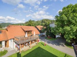 Streuobsthof Weissenbacher, hotel in Kindberg