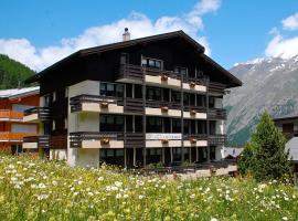 Hotel Garni Jägerhof, hotel poblíž významného místa Allalin 1, Saas-Fee