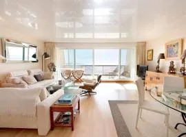 Face mer : Les Vagues Bauloises