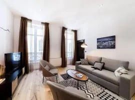 Pur bonheur Hôtel de ville - clim et balnéo AIL