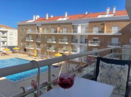 Paradise Found - Stunning 3 Bedroom Apartment in Vila Real de Santo António, hotel v mestu Vila Real de Santo António