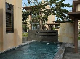 Dien Khanh에 위치한 코티지 2 BRs villa with private pool ( Villa 2 PN hồ bơi riêng)