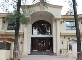S Chalet Islamabad, hotel in Islamabad
