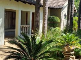 Tramonto House, hotel em Newcastle