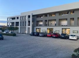 Itinera Home Residence, hotel with parking in Montalto Uffugo