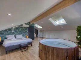 La Maison des Eymes - Jacuzzi / Coin Calme