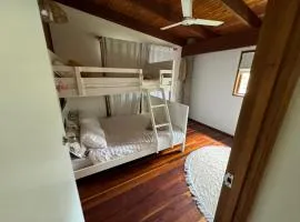 Coconut Cottage Bush Retreat- Pet Friendly