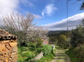 House Of The Three Marias, bed and breakfast en Pedrógão Grande