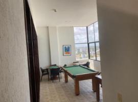 Flat Beira Mar - Quatro Rodas، فندق في أوليندا