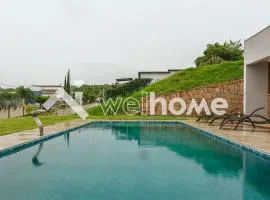 Casa com piscina em condomínio em Itupeva