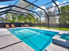 Pool and Spa Home - Close to Bonita Beach