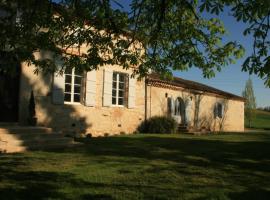 Le Farat Bed & Breakfast, bed and breakfast a Auvillar