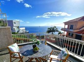 Sunshine Palace Madeira, hotel en Ponta do Sol