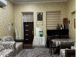 4х комнатная квартира Дом, casa de campo em Samarkand