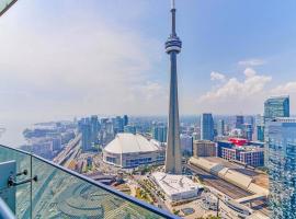 Presidential 2+1BR Condo, Entertainment District (Downtown) w/ CN Tower View, Balcony, Pool & Hot Tub, готель у Торонто