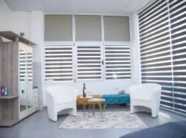 Comfortable Slavej Apartment 1