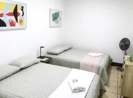 Casa Colibrí Apartamento 3、グアテマラシティのホテル