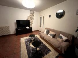 Appartement sympa, hotel with parking in Fresnes
