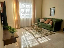 Lovely Double Bed with a Private Garden Nook, מלון בKira