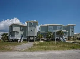Barton's Beach House-350 S Breakers