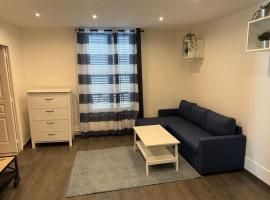 Cosi apartment near La Défense