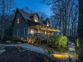 Near Highlands 36-Acre Scaly Mountain Lodge