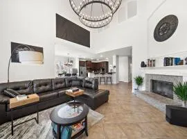 Austin Retreat House Gym Yoga 6BR Yard BBQ