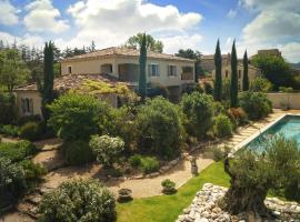 Le Mas de Cink, διαμέρισμα σε Saint-Saturnin-les-Apt