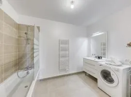 90m² cosy à 10 min à pied du métro Porte des Lilas