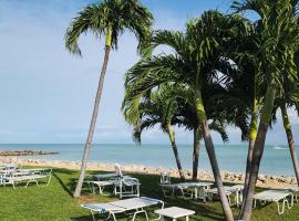 Paradise awaits you at Key Colony Beach เซอร์วิสอพาร์ตเมนต์ในKey Colony Beach
