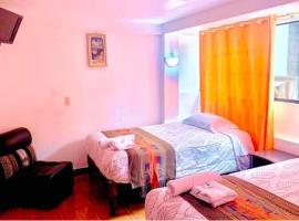 Tierra Mágica Hostal: Machu Picchu şehrinde bir otel