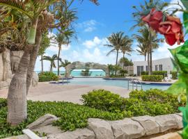 15th Floor Luxury Suite at Trump Int Resort, beach hotel in Sunny Isles Beach
