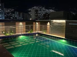 Hotel California Center: bir Medellín, La Candelaria oteli