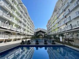Seaview Amani Grand Resort Residences 3-5mins from airport