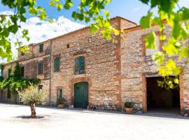 CHATEAU LAURIGA, Hotel in Thuir