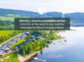 Amenity Hotel & Resort Lipno: Lipno nad Vltavou şehrinde bir otel