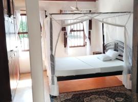 Subira Guest House: Lamu şehrinde bir otel